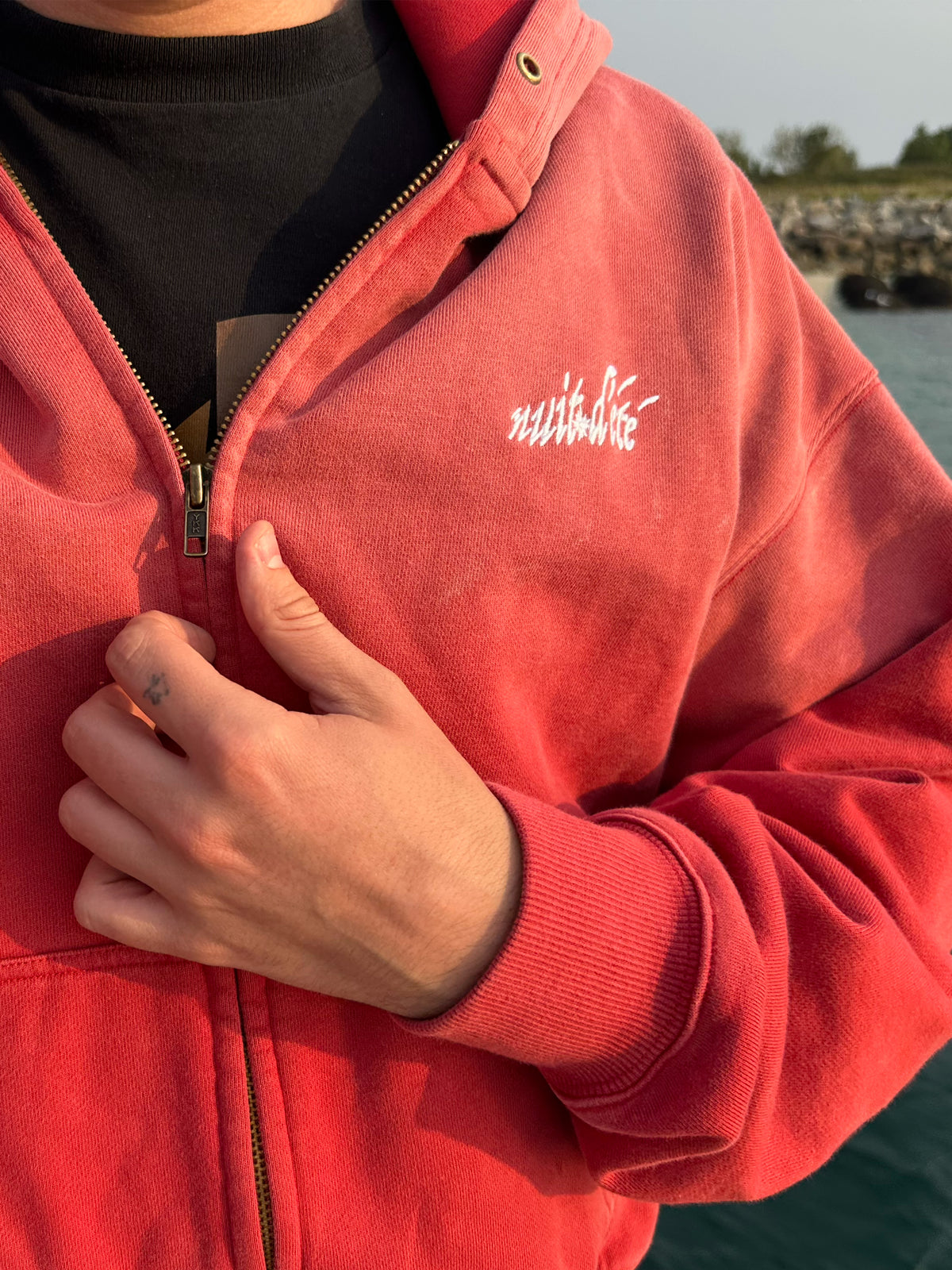 RED SUNFADE ZIP HOODIE